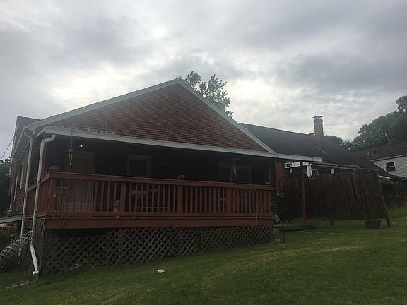 5th image of 147 Forestlawn Dr
