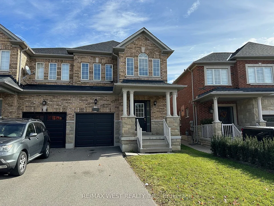 23 Twin Hills Cres