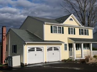 6 Gooseberry Hl, Wethersfield, CT 06109