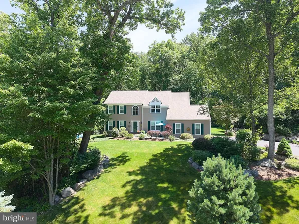 514 Foxclove Cir, Glenmoore, PA 19343