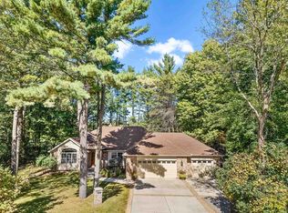 2310 Carriage Ct, Wisconsin Rapids, WI 54494