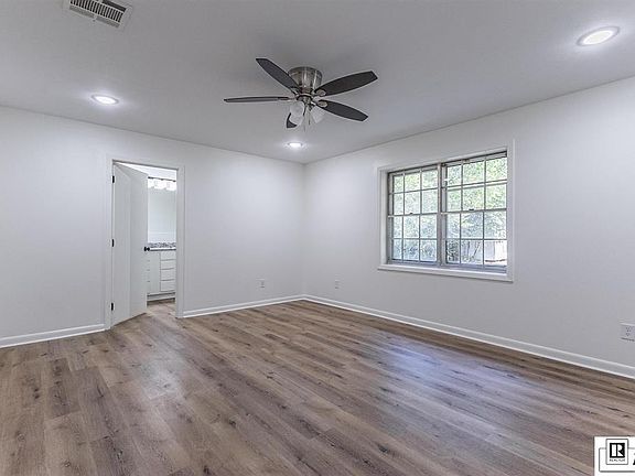 5th image of 200 River Oaks Dr