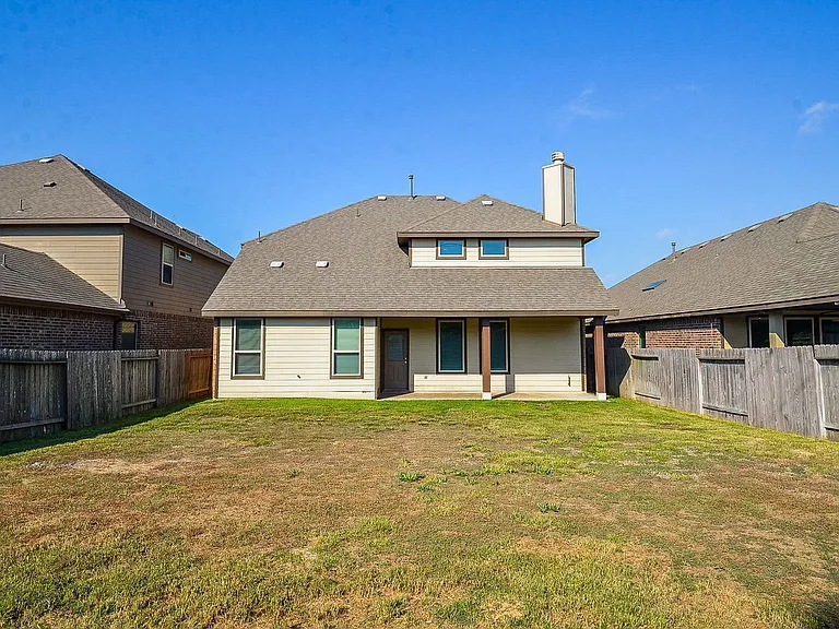 4015 Prairie Landing Ln — Photo 32