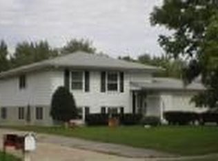 908 W 73rd Ave, Merrillville, IN 46410