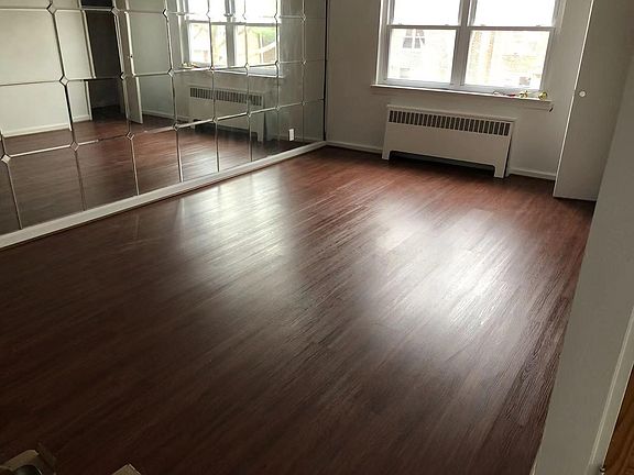 2nd image of 19315 39th Ave Floor 2