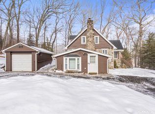 8 Perry Lane, Oxford, CT 06478