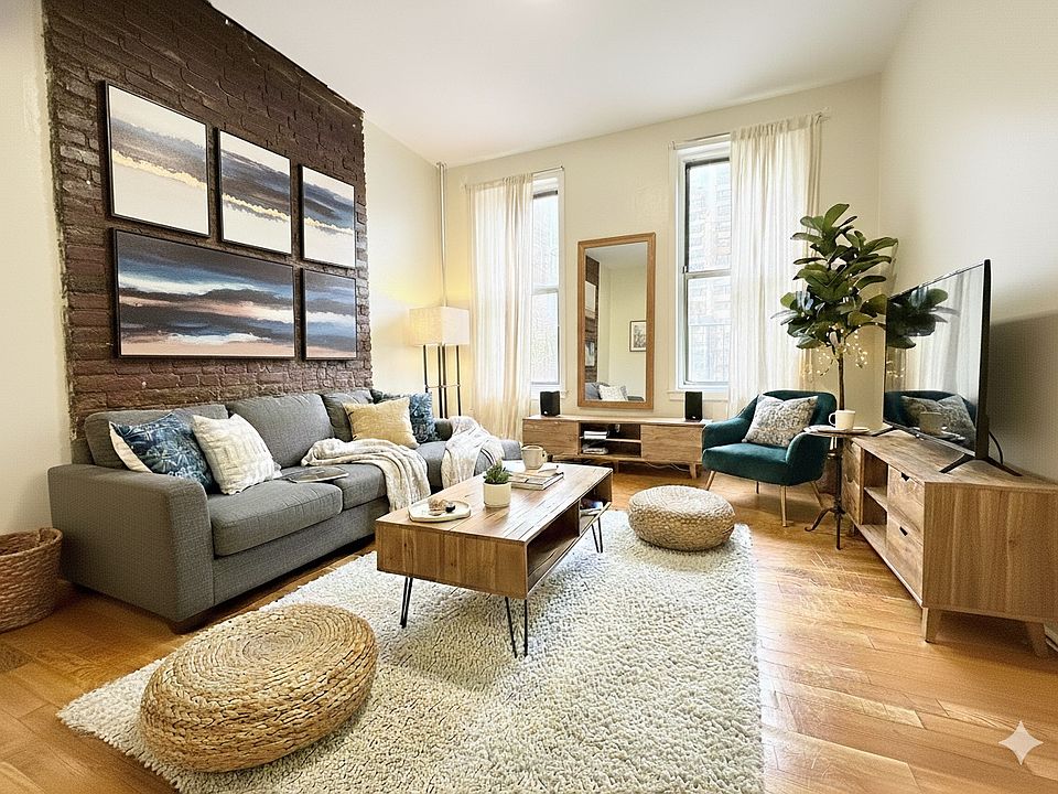 1st image of 305 E 105th St APT 3C