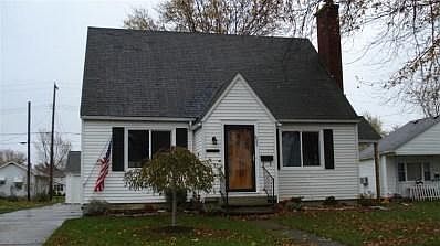 1st image of 633 Jackson Dr