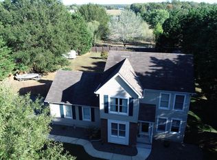 16 Eastview Dr, Elkton, MD 21921