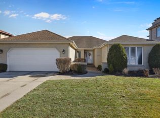 1227 N Ashley Ln, Addison, IL 60101