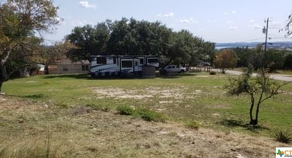 4th image of 1281 Willow Dr