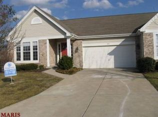 302 Ashberry Place Ct, Lake St Louis, MO 63367
