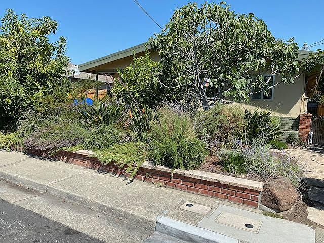 1st image of 349 Orchard Ave