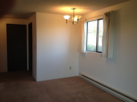 5th image of 440 SE Barrington Dr APT B101