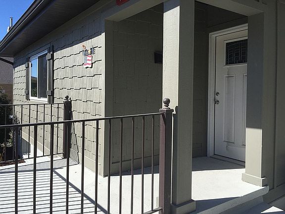 3rd image of 1265 E Kensington Ave