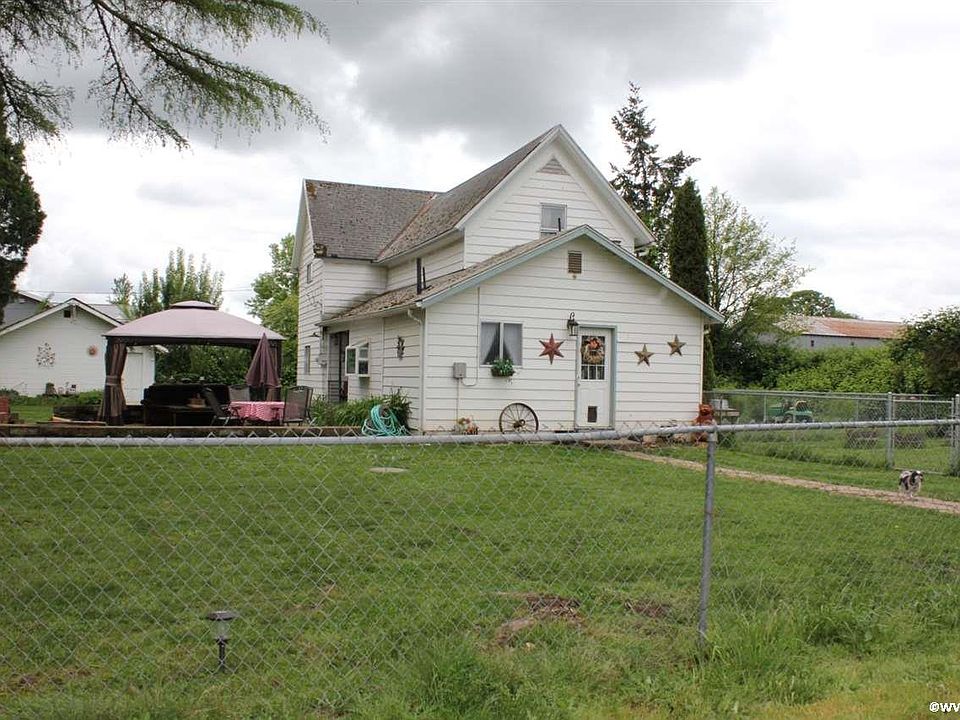 1st image of 33036 Blackberry Ln