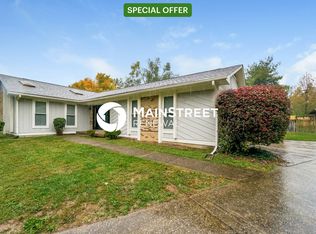10603 Turf Ct, Louisville, KY 40241