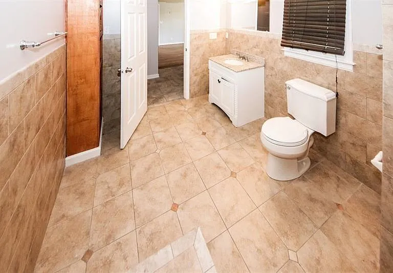 5075 Winters Chapel Rd — Photo 18