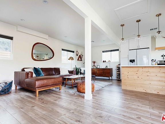 4th image of 481 W Avenue 44