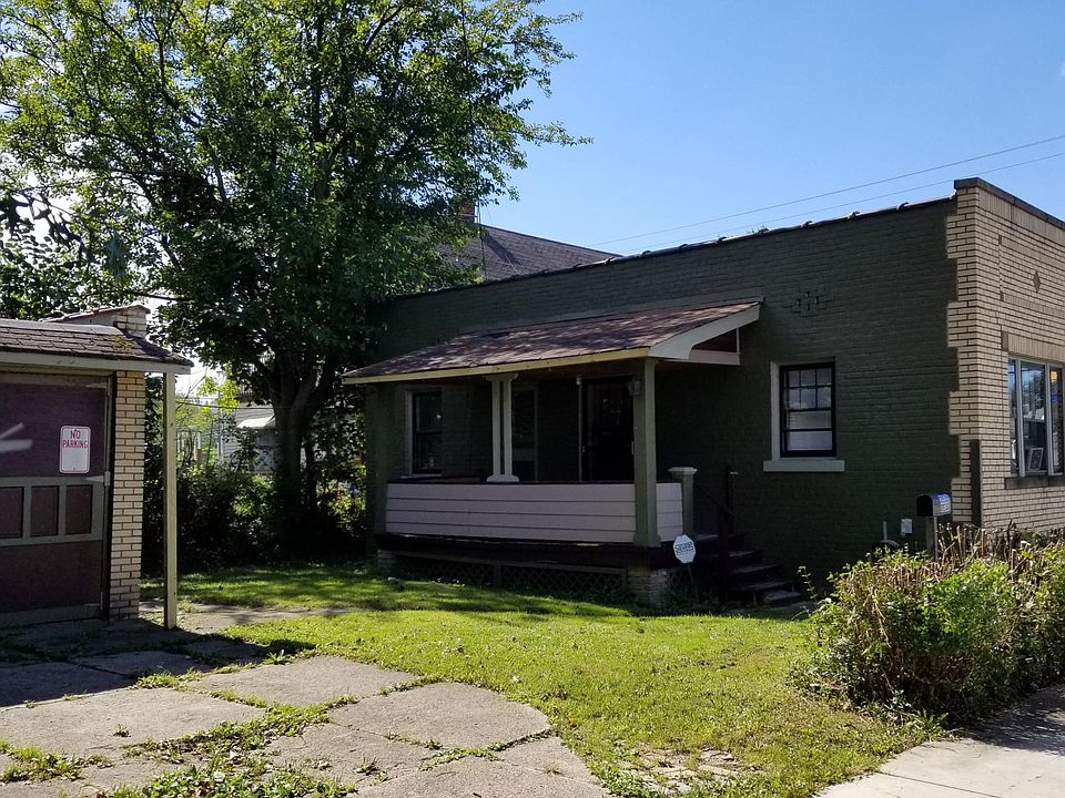 1st image of 3537 W 117th St