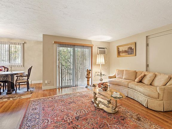 4th image of 100 Fellsview Ter APT 106