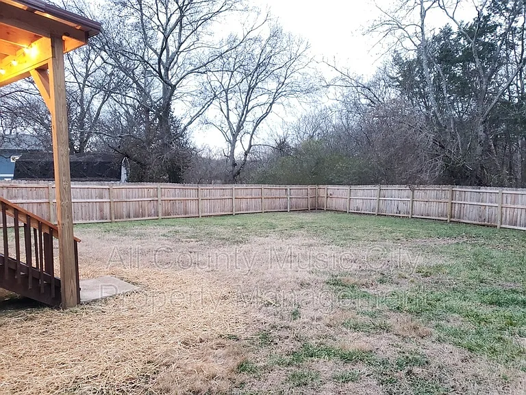 4064 Cedar Cir — Photo 22
