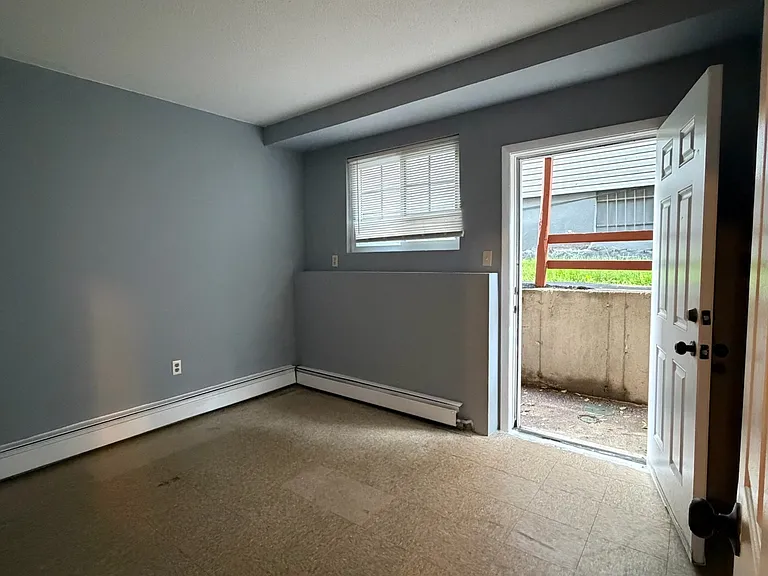 71 Williams St #B — Photo 13