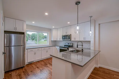 266 Thompson St #A Photo 1