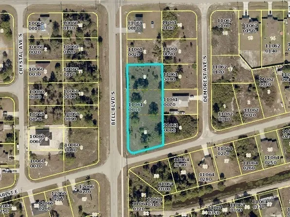 825 Bell Blvd S, Lehigh Acres, FL 33974