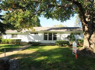 409 NE 11th St, Abilene, KS 67410