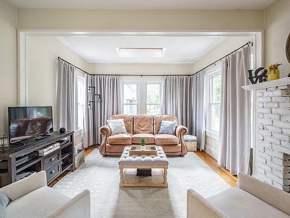 5th image of 23 Berwick Rd