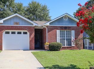 174 Candle Brook Dr, Dothan, AL 36303