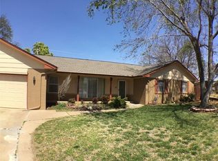 3301 Choctaw Dr, Edmond, OK 73013