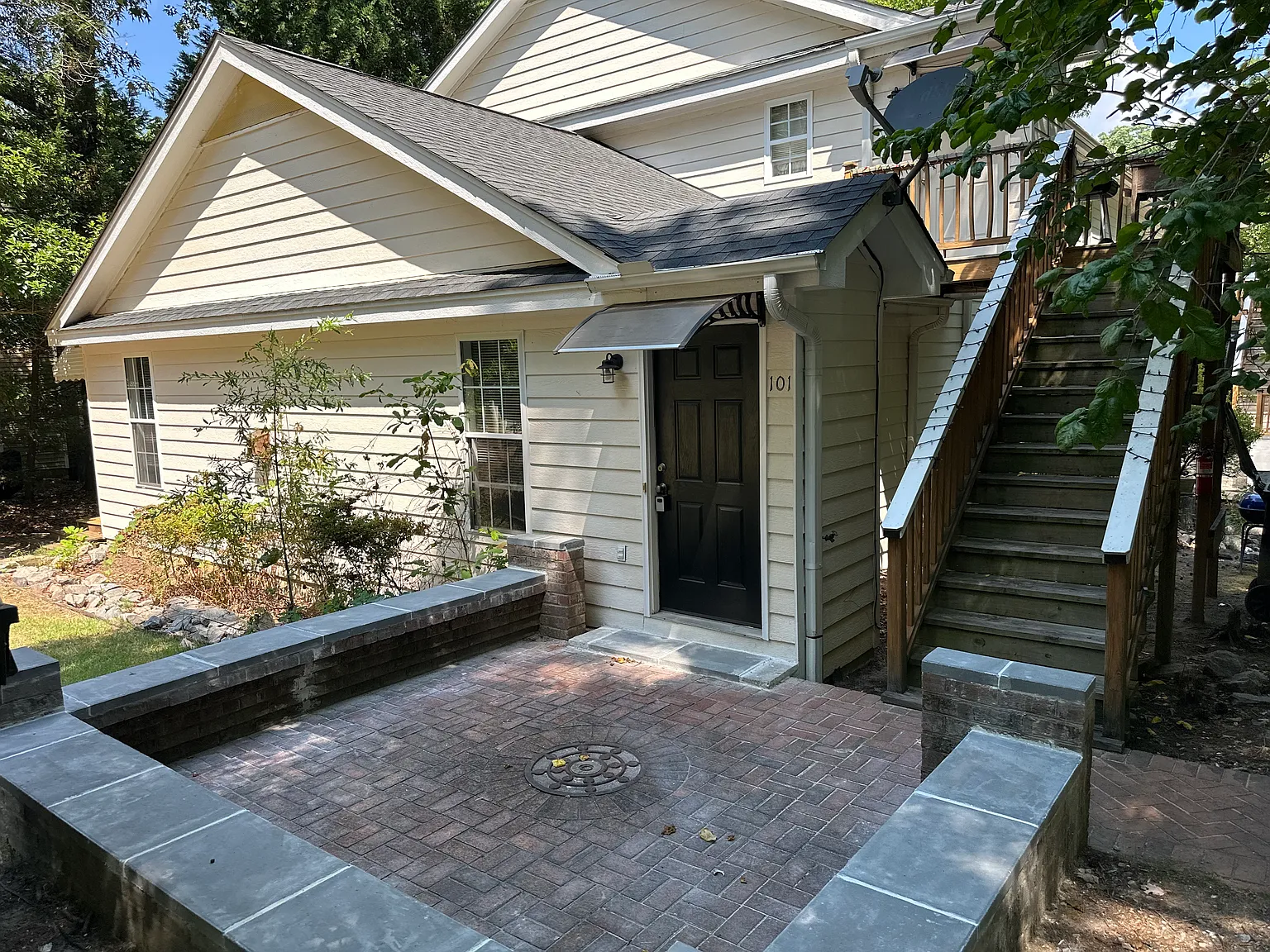 5208 Deer Haven Dr — Photo 1