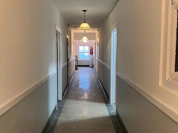 5th image of 7051 S Bennett Ave #208