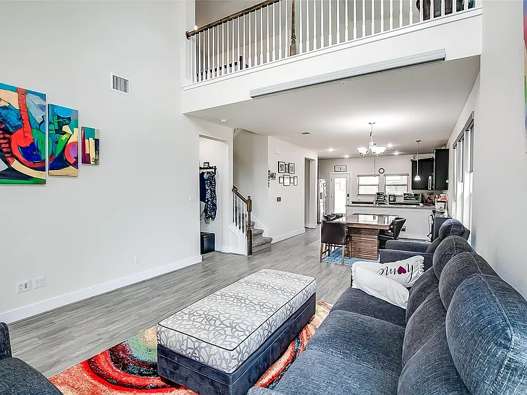 15912 Cadoz Dr — Photo 6