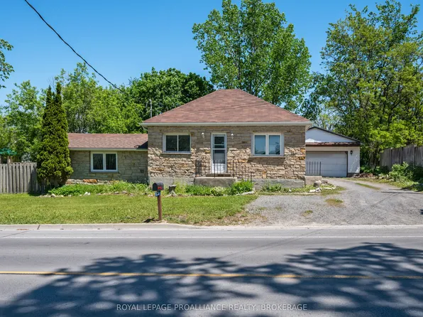 3734 Battersea Rd, South Frontenac, ON K0H 1X0