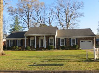 104 Woodland Rd, Roanoke Rapids, NC 27870