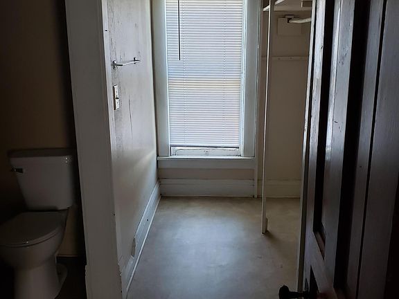 4th image of 107 E Hammond St APT B
