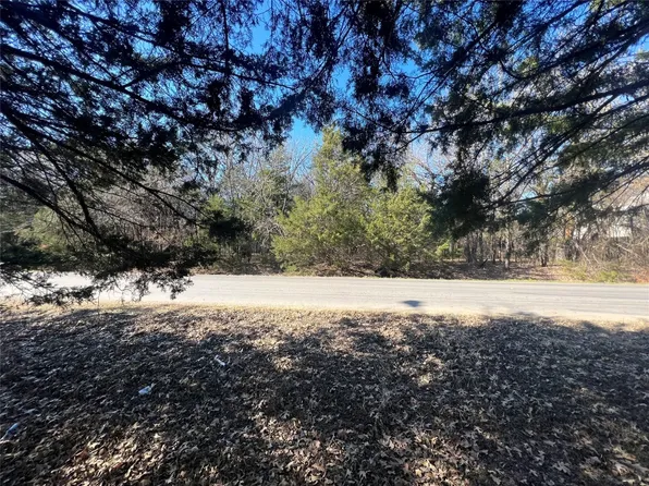 2201 S Woody Rd, Dallas, TX 75253