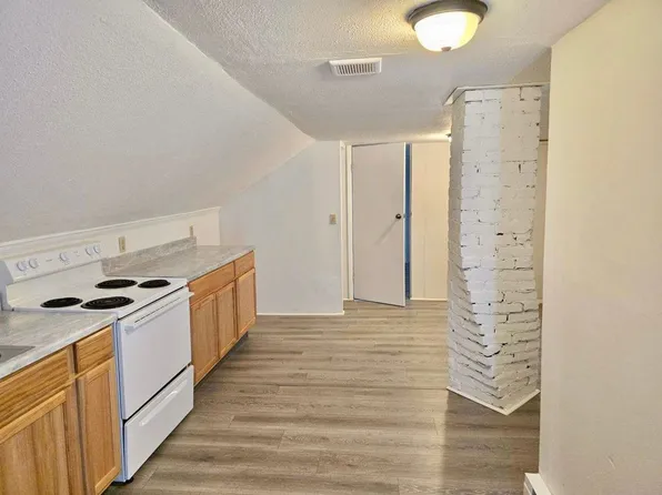 305 W. Linn St, 305 W Linn St #E, Bellefonte, PA 16823
