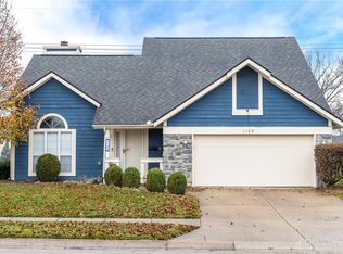 1103 Kirkley Hall Dr, Miamisburg, OH 45342