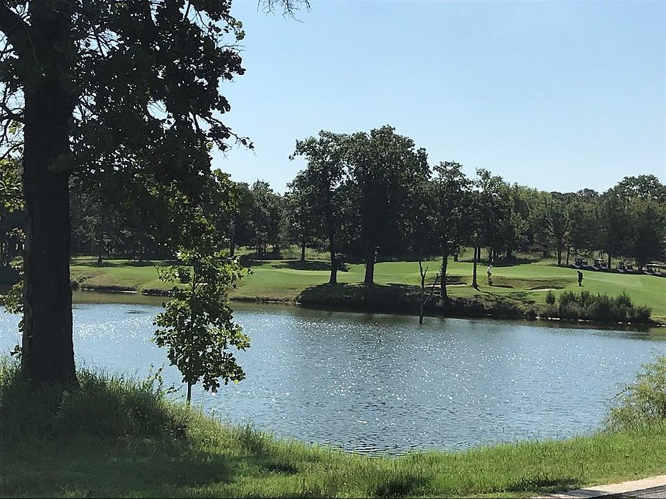 1st image of 65 Glenmoor Ln #14