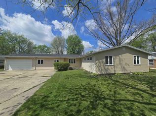 4111 N Glenwood Ave, Muncie, IN 47304