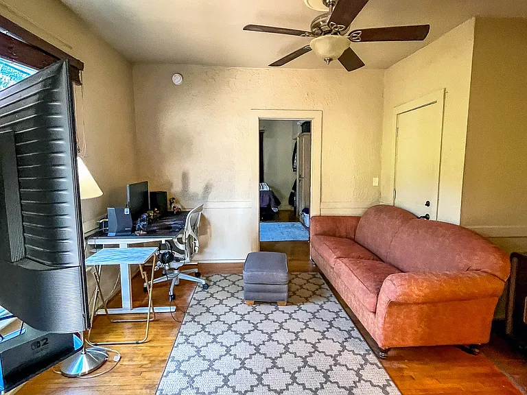 3204 Bryant Ave S #1 — Photo 4
