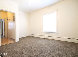 105 Park Ave APT 3, Omaha, NE 68131