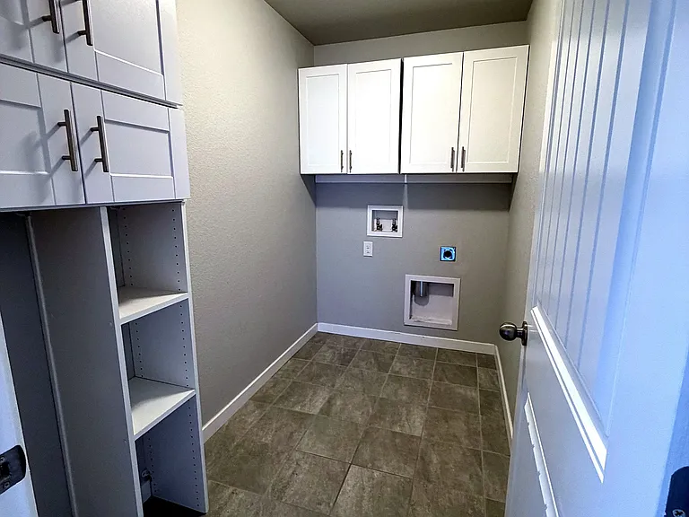 15661 Lake Mist Dr — Photo 9