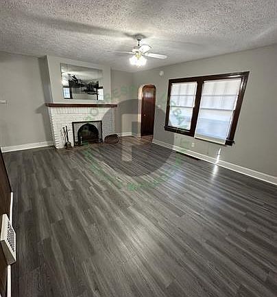 4th image of 1082 Hillstone Rd #1