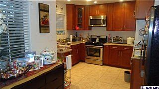 5th image of 12735 Cohasset St