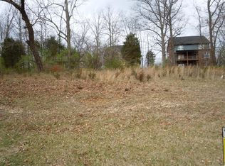 512 Wood Lake Dr, La Grange, KY 40031